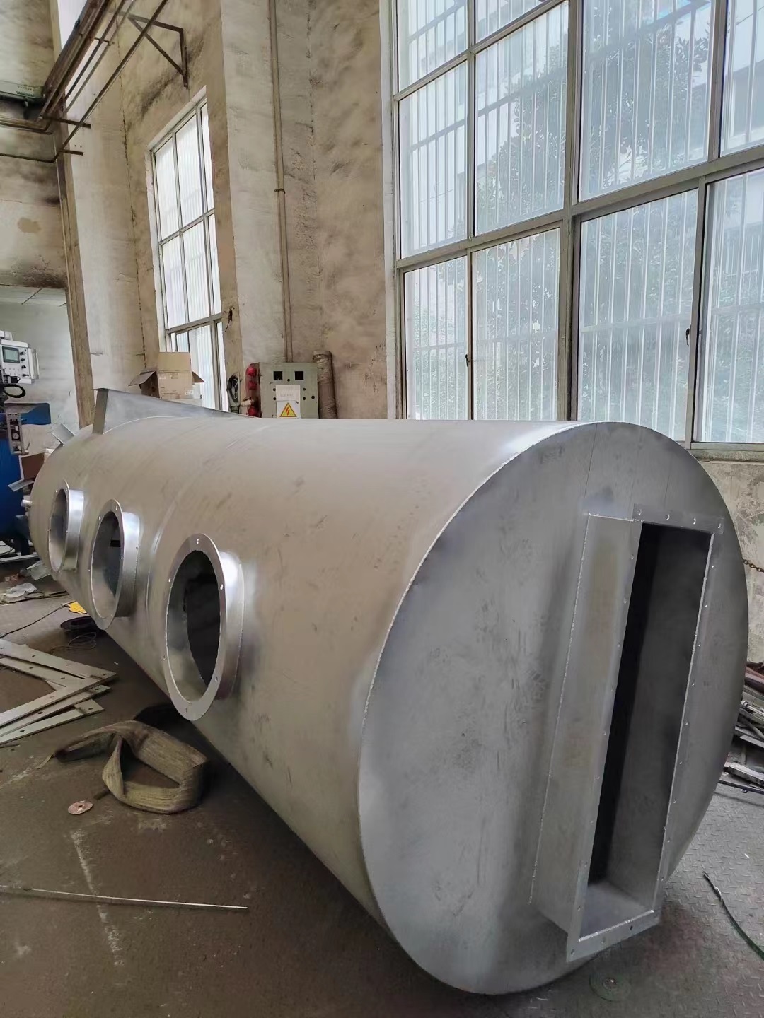 不銹鋼凈化塔應(yīng)用于多個(gè)行業(yè)的優(yōu)勢