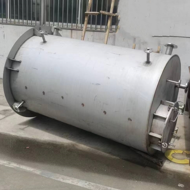 亳州怎樣選擇和設(shè)計(jì)高效的不銹鋼儲(chǔ)罐
