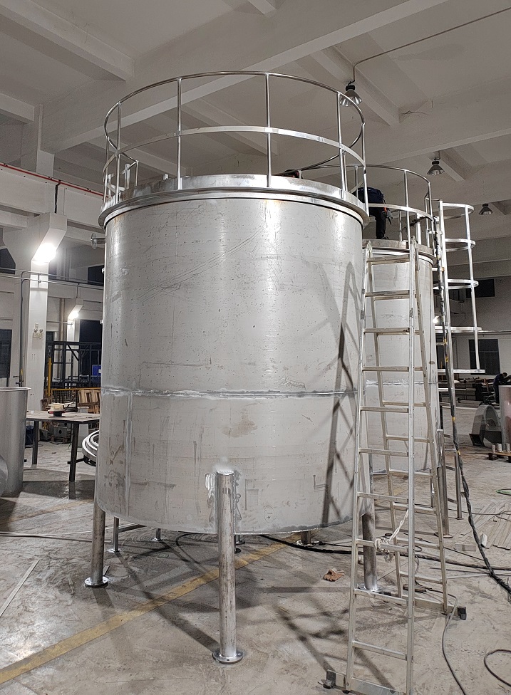 不銹鋼雙氧水儲罐如何設(shè)計(jì)