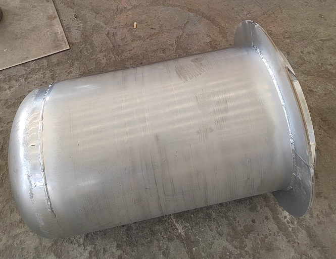 不銹鋼坩堝在化學(xué)實(shí)驗(yàn)中的安全使用規(guī)范